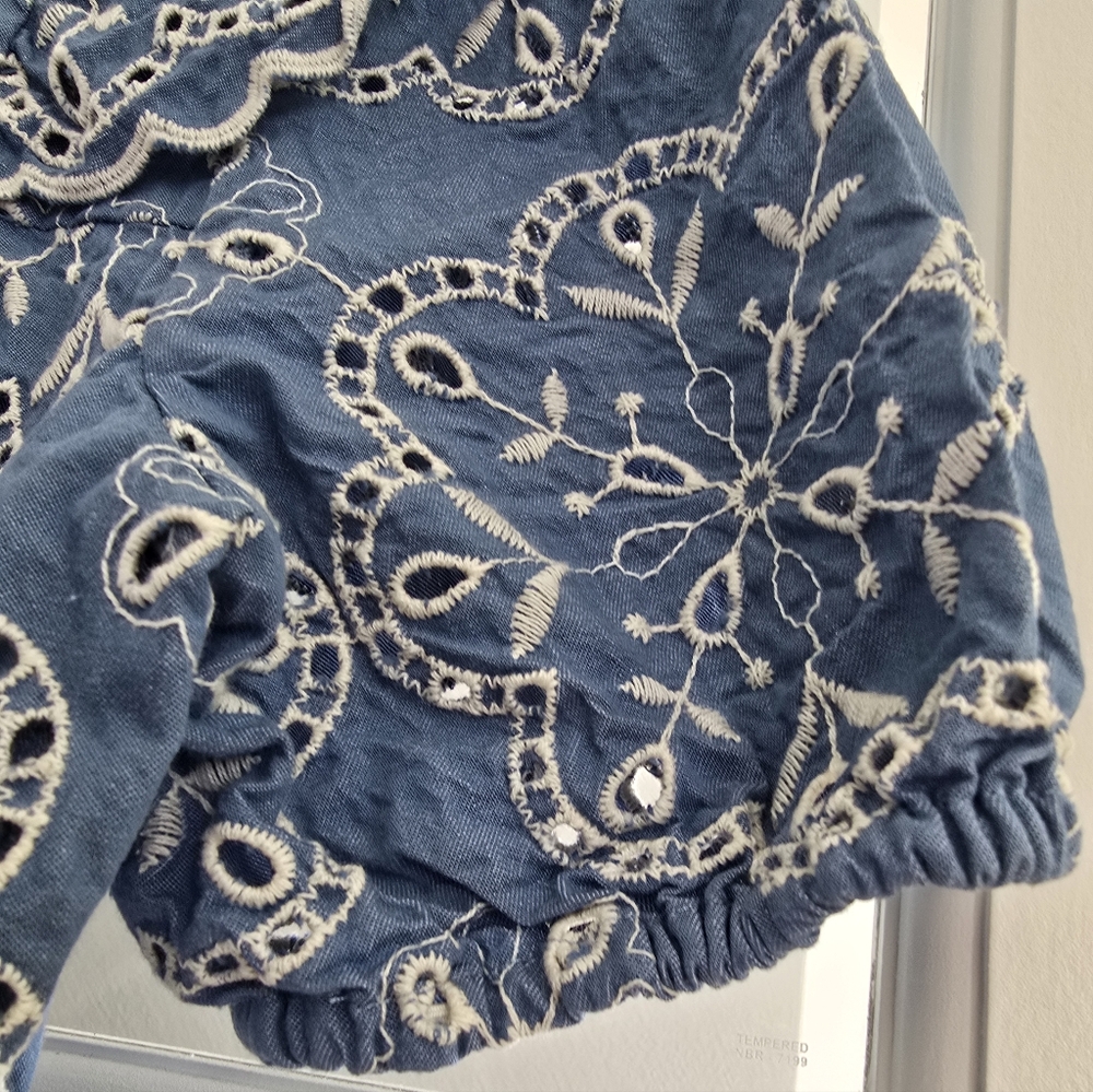 SÉZANE Jordanna Ebroidered Scalloped Button Front Top Denim  Blue 34 - Picture 11 of 14